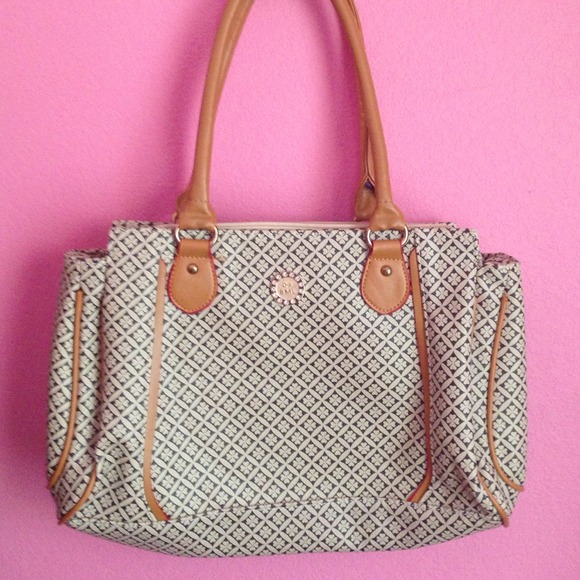 Black and Tan purse