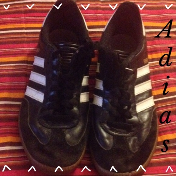 Adidas Samba
