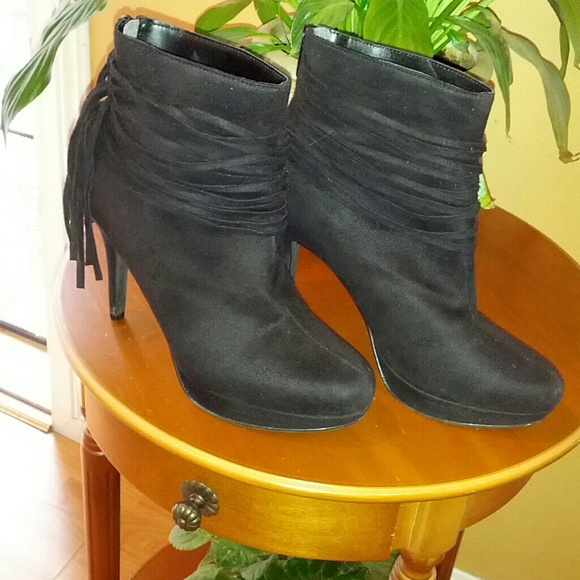 Fringed Black Booties!