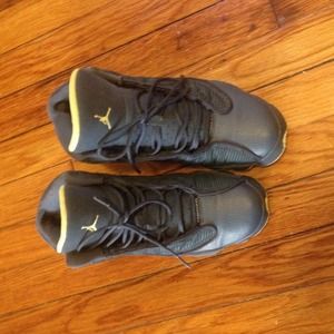 Jordan 13s Blue/Yellow