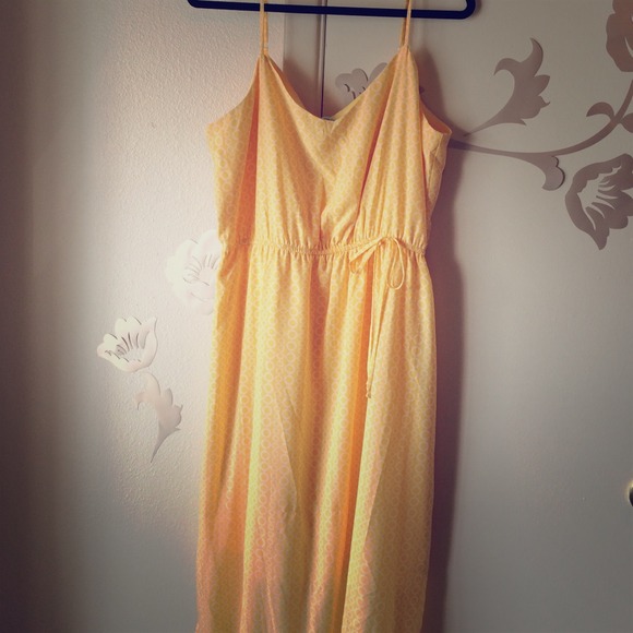 SALE! MAURICES yellow maxi, NWT