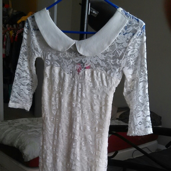 FREE with $25 purchase NWT!! - Picture 2 of 4