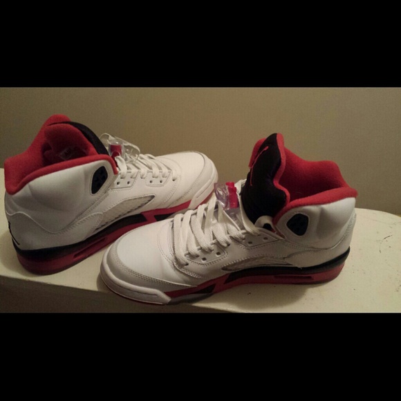 Jordans - Picture 1 of 4