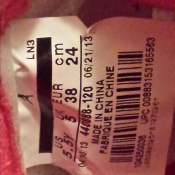 Jordans - Picture 4 of 4