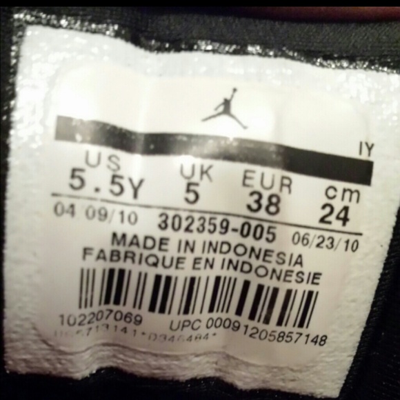 Jordans - Picture 3 of 3