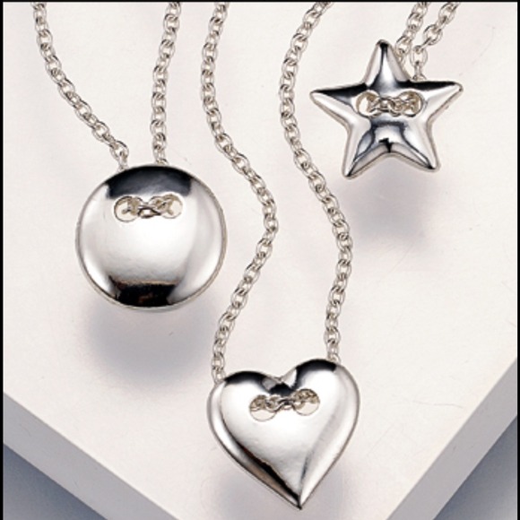 Jill Button Necklace "Heart"