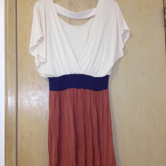 Color block short dress - Picture 2 of 2