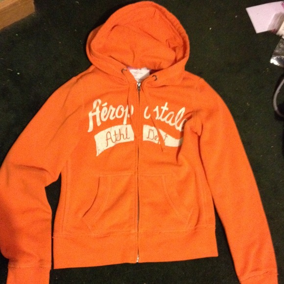Aeropostale zip up hoodie