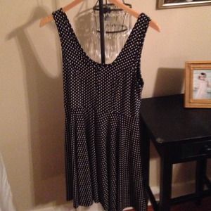 Extremely flattering dress