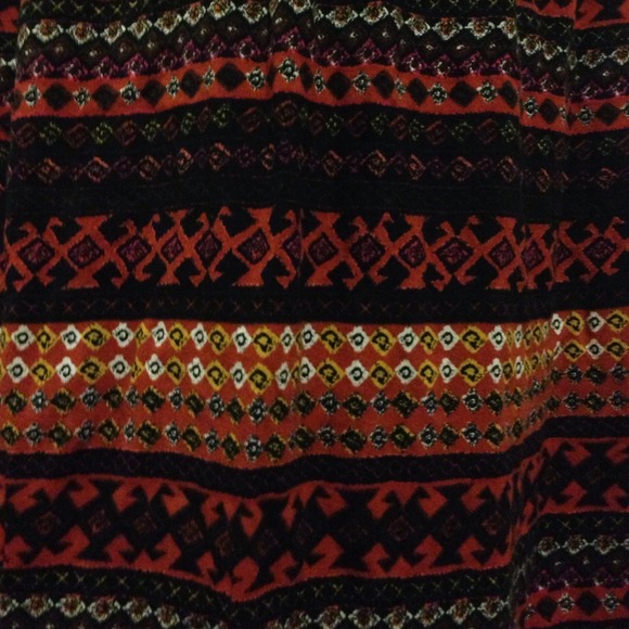 Tribal Print Maxi Skirt - Picture 2 of 3