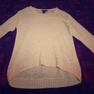 White Knitted H&M sweater
