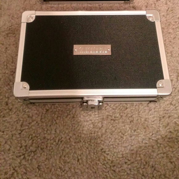 Vaultz Box - Picture 3 of 4