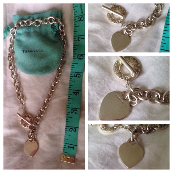Authentic Tiffany &Co Silver Heart Toggle Necklace