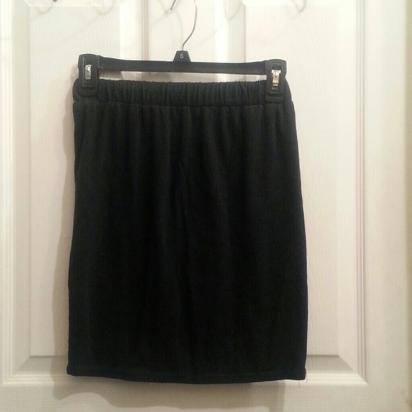 high waist/mini skirt