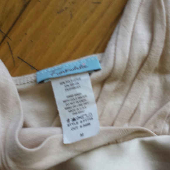 Cream tank - Picture 2 of 4