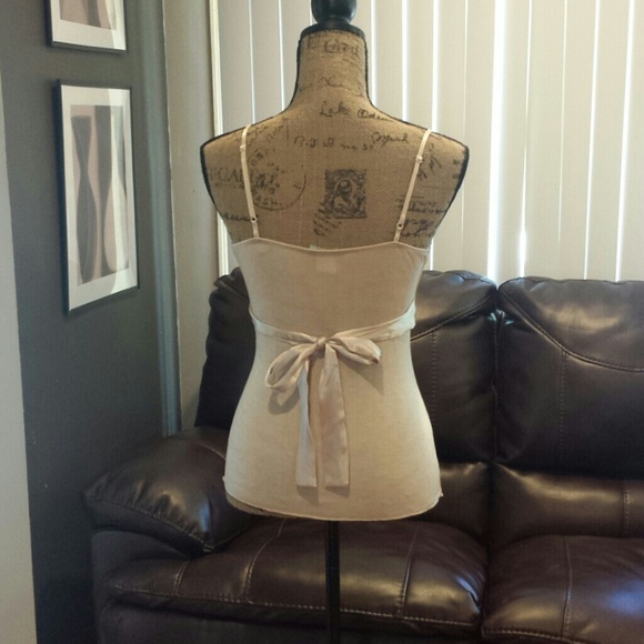 Cream tank - Picture 4 of 4