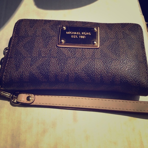 🚫SOLD🚫Authentic Michael Kors