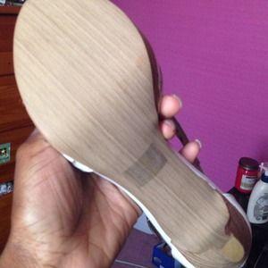 Open toe sandal heels