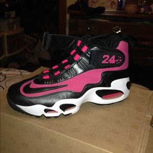 Nike Griffey Max 1 size 7y