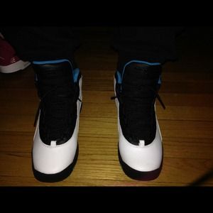 Retro 10 Powder Blue size 7y
