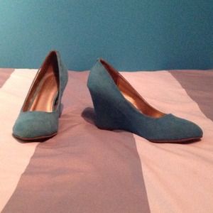 Forever 21 wedge pump