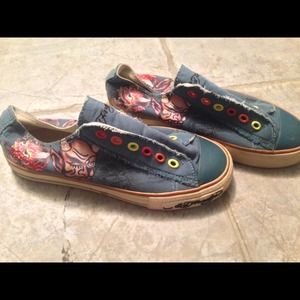 Ed hardy slip ons
