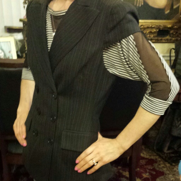 BCBGMaxAzria blazer. - Picture 4 of 4