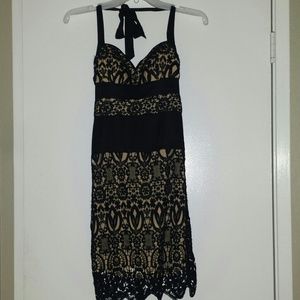 Bebe lace dress