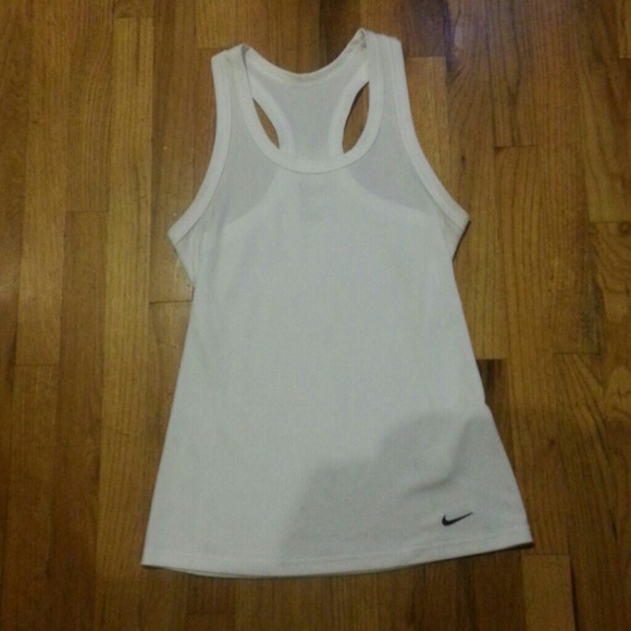 *sold in bundle* Nike dri-fit tank