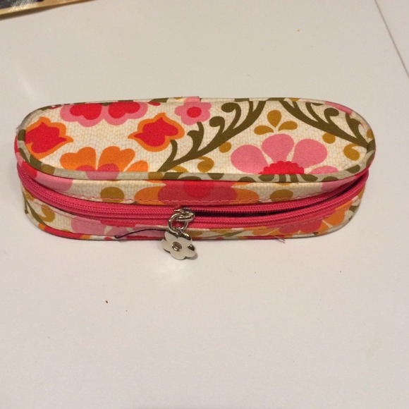 Vera Bradley Eye Glass Case