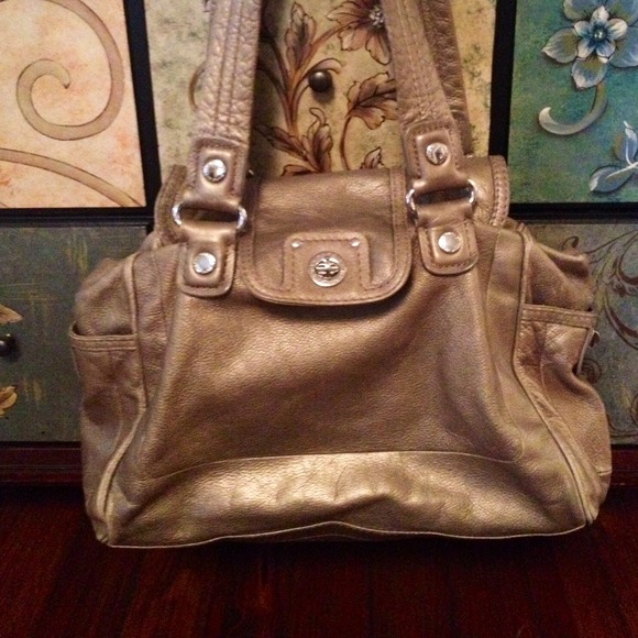 HOST PICK Marc Jacobs Turnlock Bag champagne gold - Picture 2 of 4