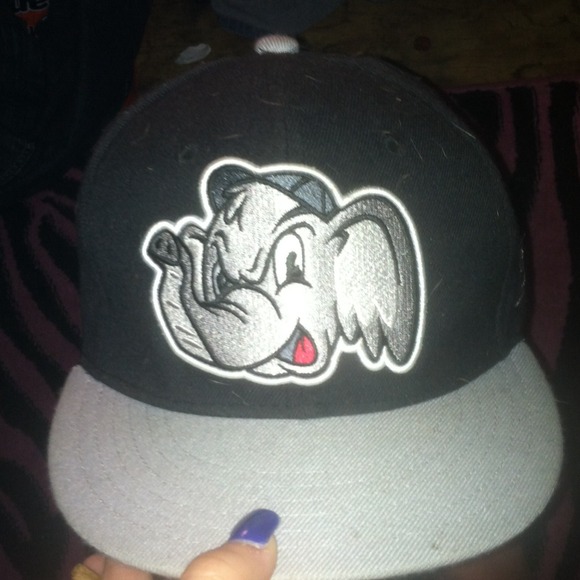 Brand new Neff heavy hitter hat