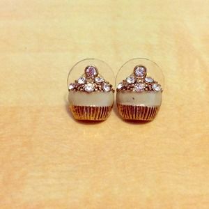 NWT Cupcake Earrings