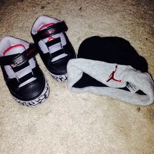 ❌SOLD ON TOTSPOT ❌Black Cements