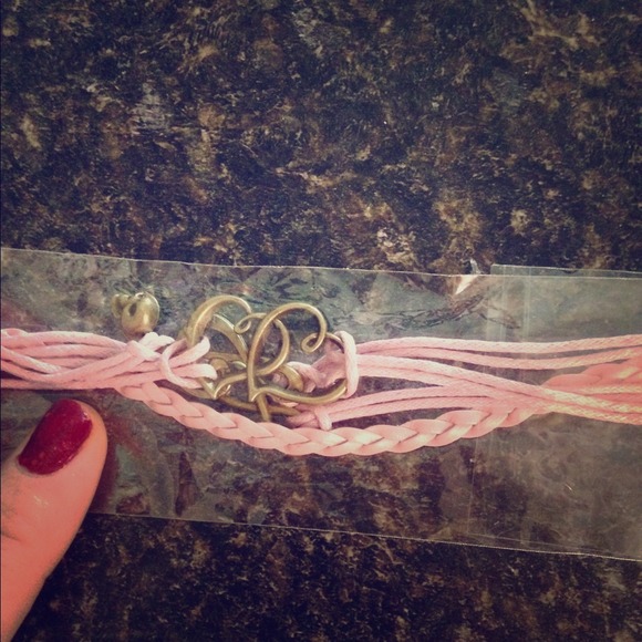Strappy heart bracelet