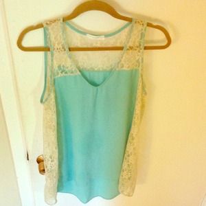Blue and white lace flowy tank