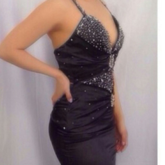 New prom dress with tags