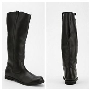 🎈80% REDUCED NWT!🎈UO Tall Black Leather Boots