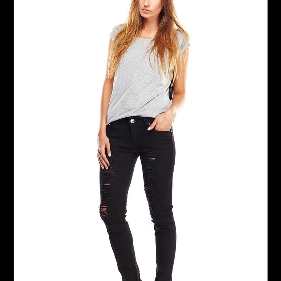 Distressed Denim Skinny Jeans