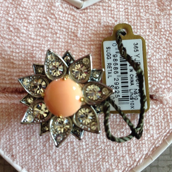 Juicy couture flower ring - Picture 2 of 3