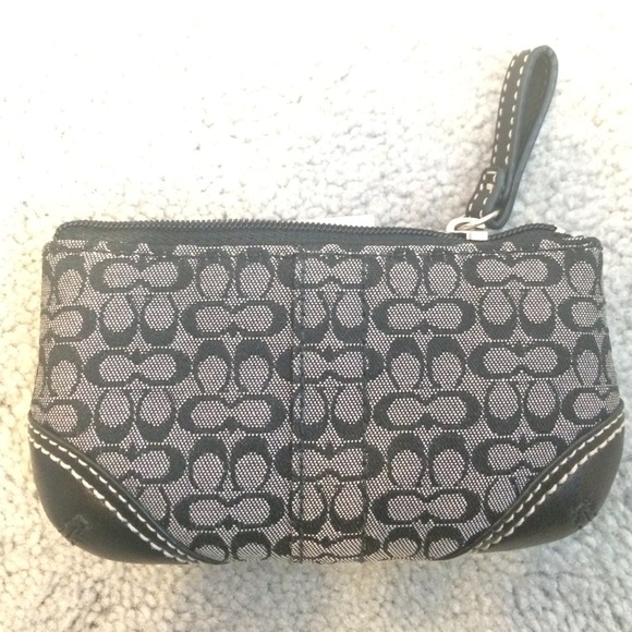 Bundle! Small two small coach purses