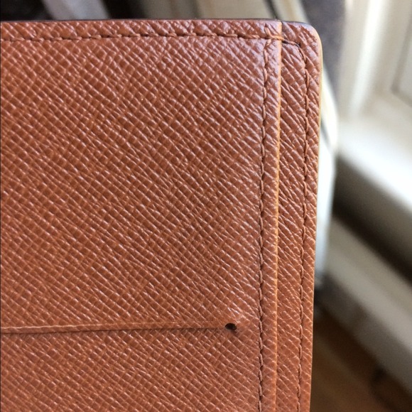 🚫SOLD🚫Authentic Louis Vuitton wallet - Picture 3 of 4