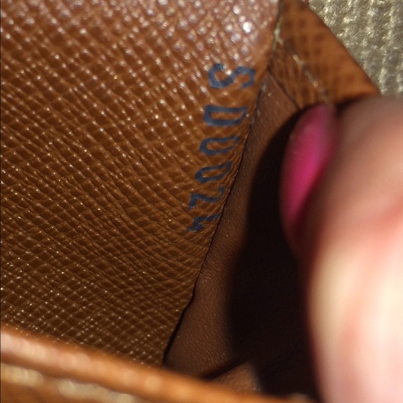 🚫SOLD🚫Authentic Louis Vuitton wallet - Picture 4 of 4