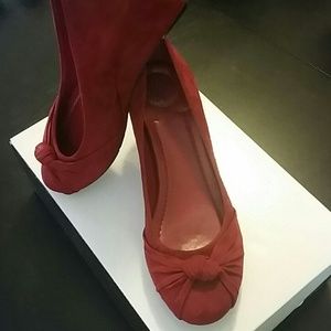BCBGeneration Red suede wedge pump