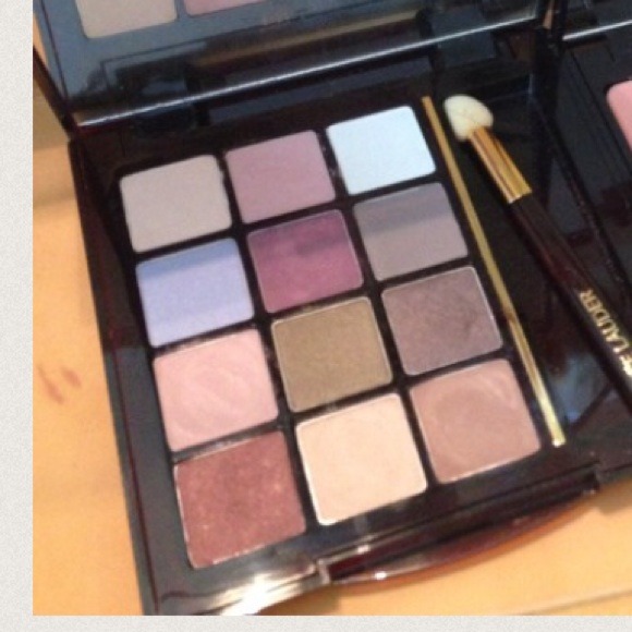 Estée Lauder color palette