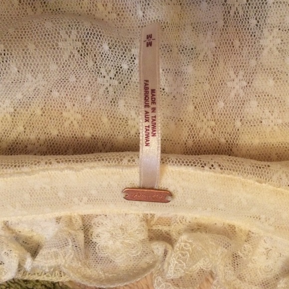🌟Free People cream sheer lace tunic! 🌟 - Picture 3 of 3