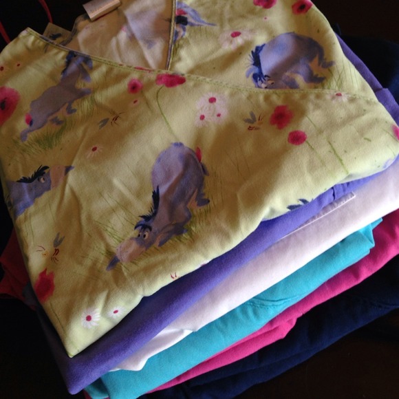 Hospital/Nursing Scrubs 🏥💊