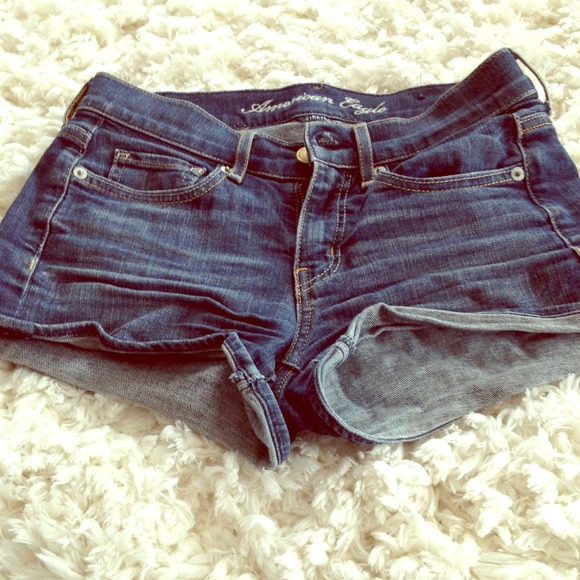 Cute denim stretchy shorts