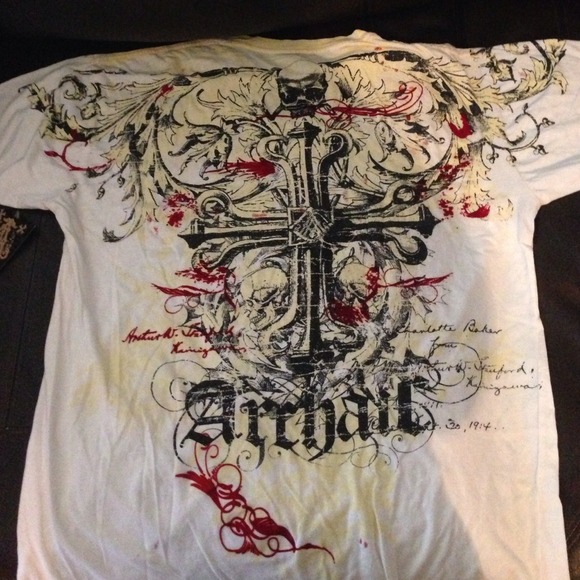 Mens affliction t-shirt