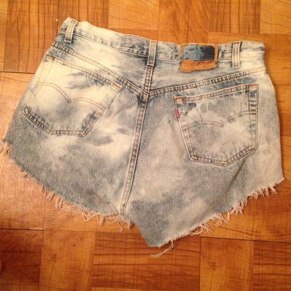 DIY high waisted shorts - Picture 2 of 2